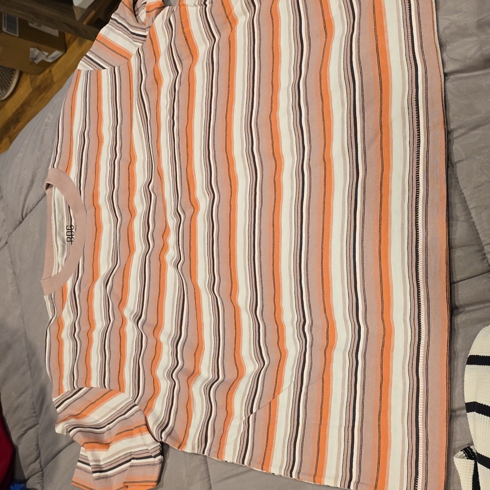 ❤️10/$13 New urban outfitters BDG men's striped short sleeve shirt
